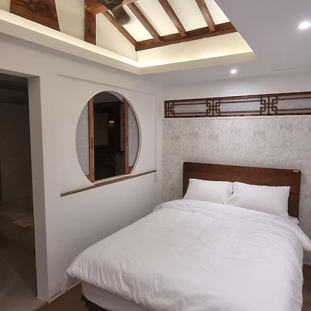 Bed and Breakfast Sieunjae Gyeongju Esterno foto