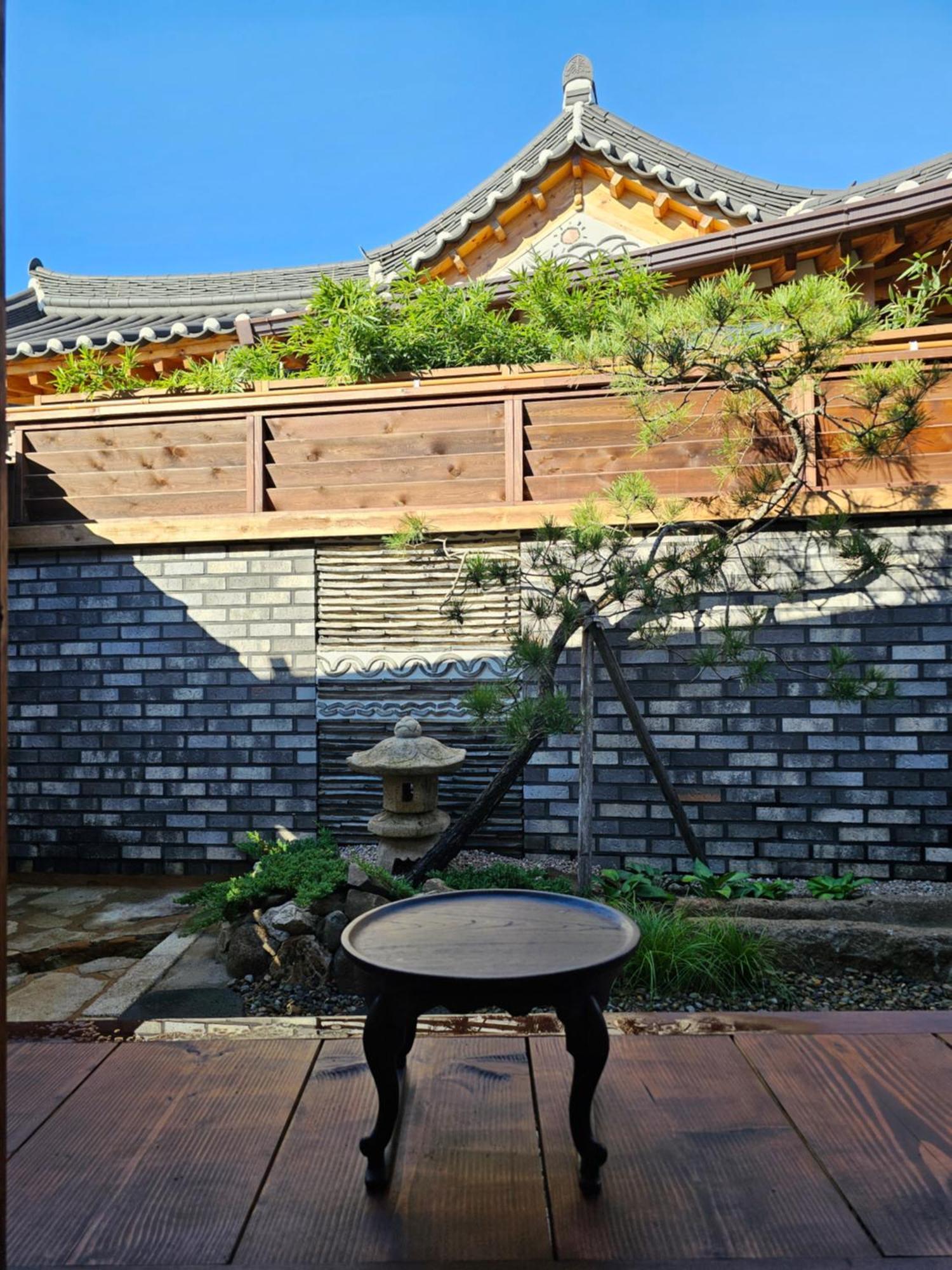 Bed and Breakfast Sieunjae Gyeongju Esterno foto