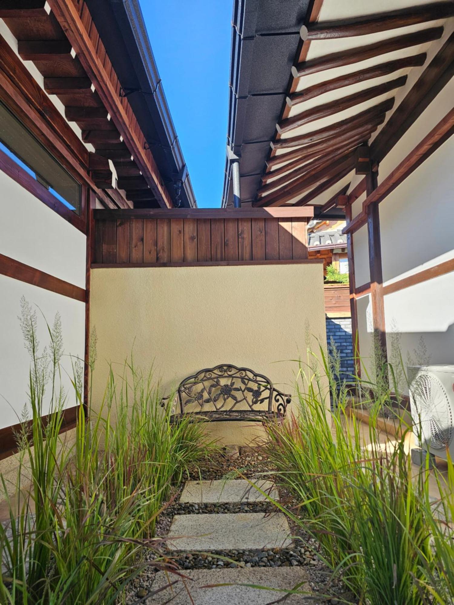 Bed and Breakfast Sieunjae Gyeongju Esterno foto